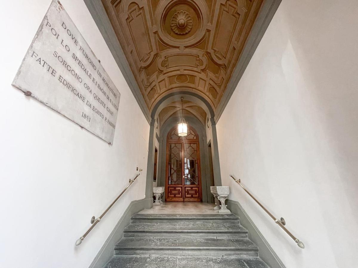 Cavour 83 Prestige House By 360Rentals Firenze Bagian luar foto