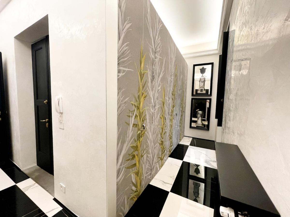 Cavour 83 Prestige House By 360Rentals Firenze Bagian luar foto