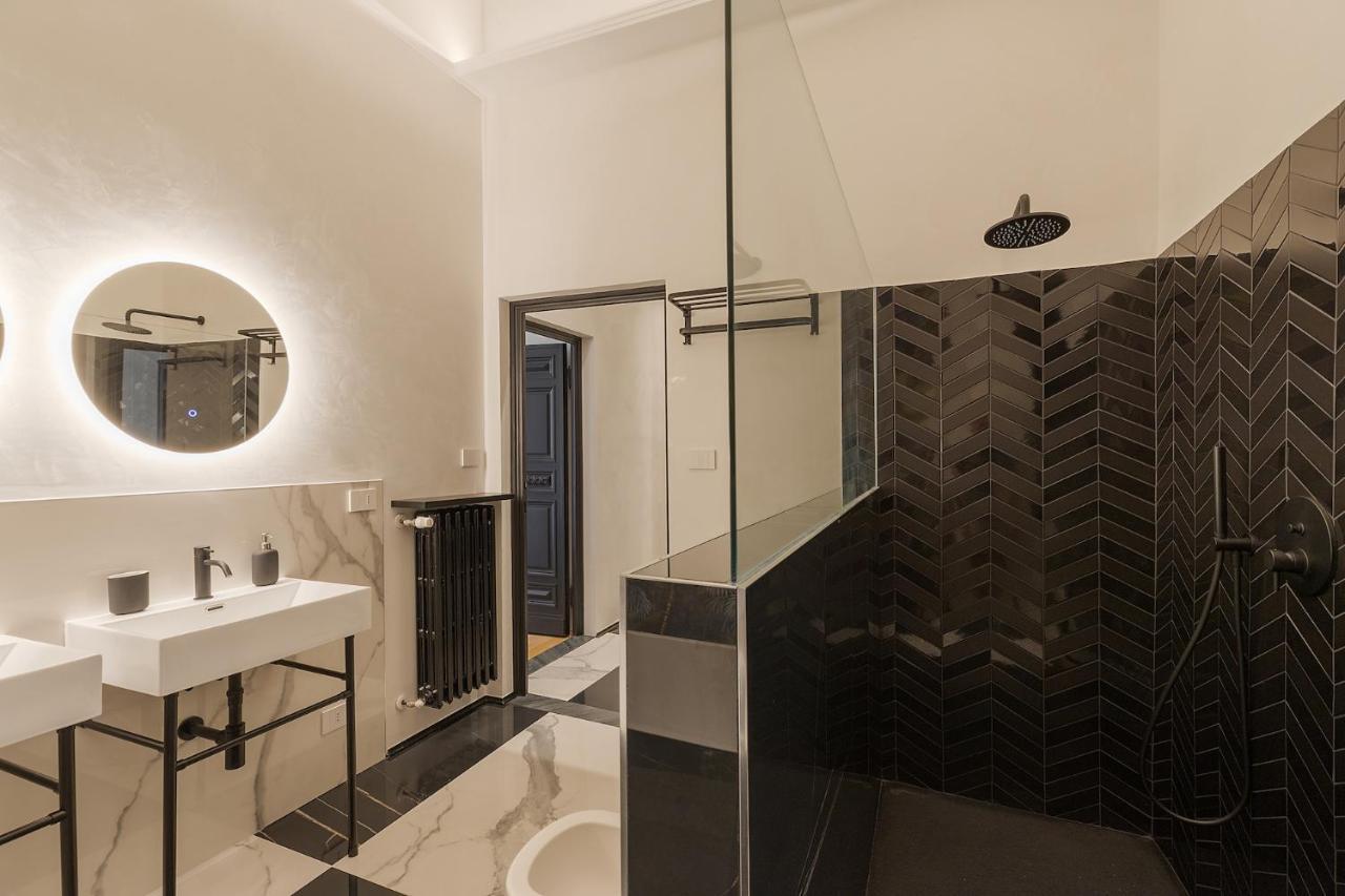 Cavour 83 Prestige House By 360Rentals Firenze Bagian luar foto
