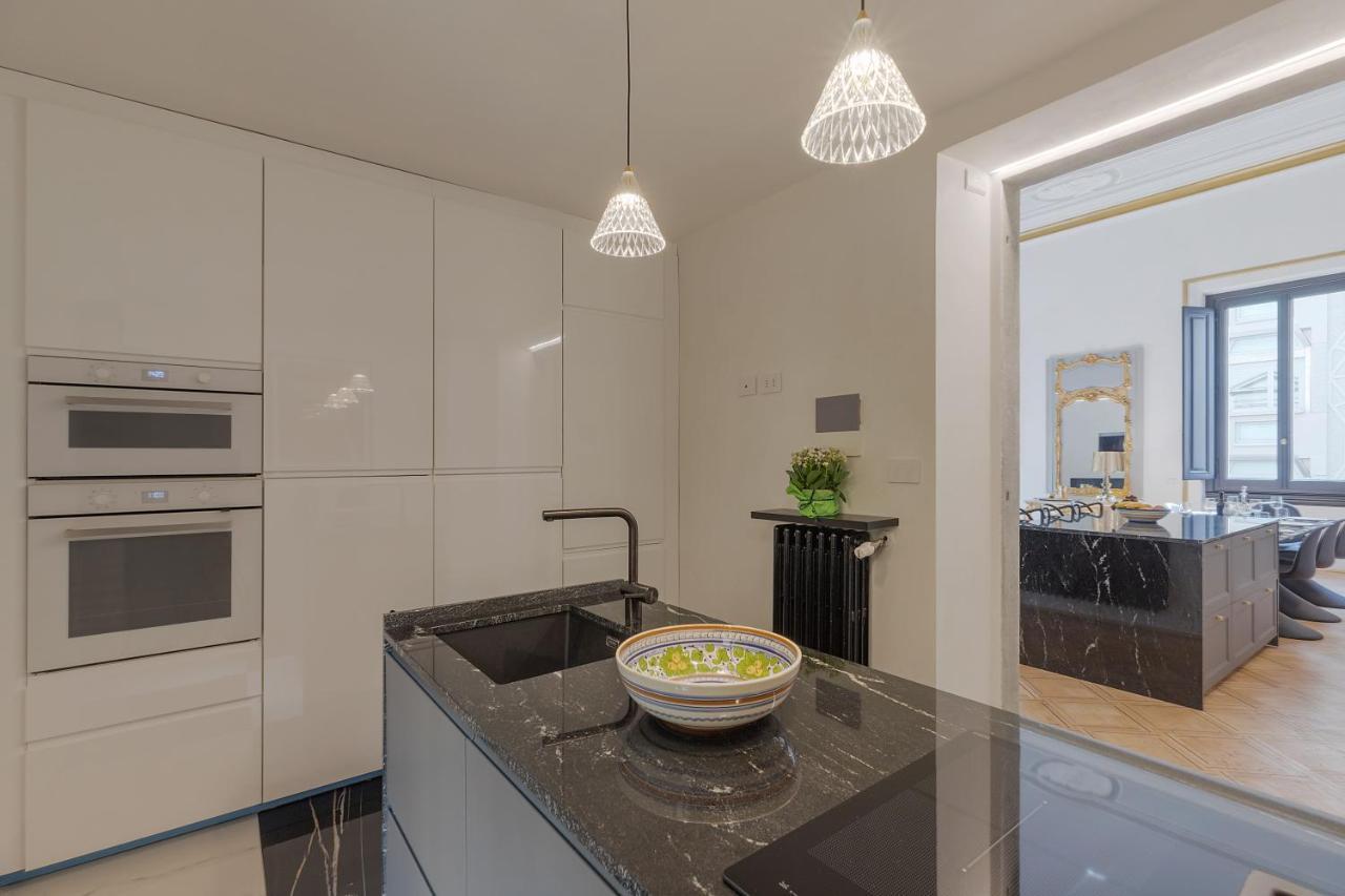 Cavour 83 Prestige House By 360Rentals Firenze Bagian luar foto